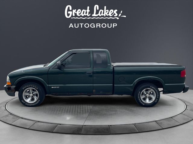 View vehicle photo 2