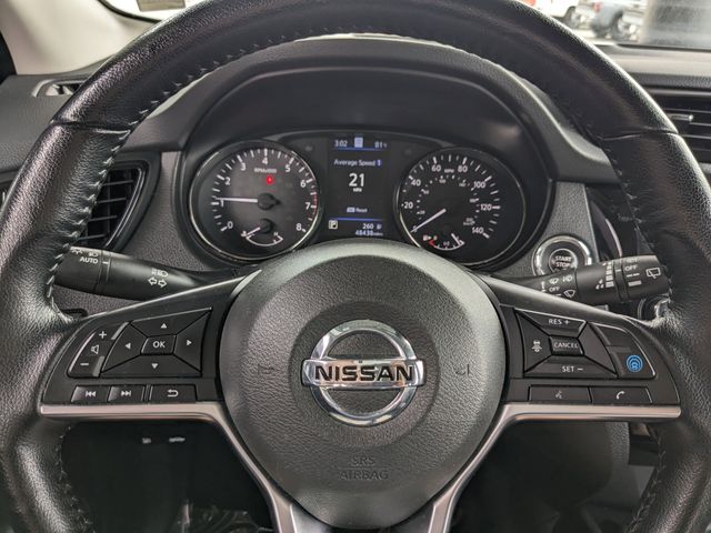 2022 Nissan Rogue Sport SL photo