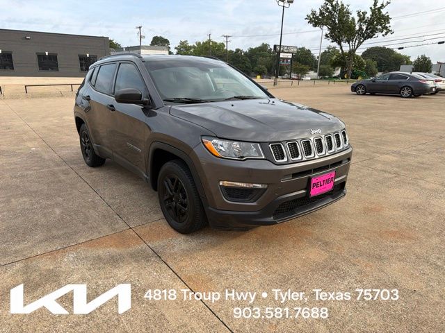 2018 Jeep Compass Gris (Granite Crystal Metallic Clearcoat) SUV/Crossover Tracción delantera 6 velocidades Automática