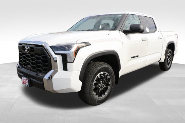 2024 Toyota Tundra SR5 20