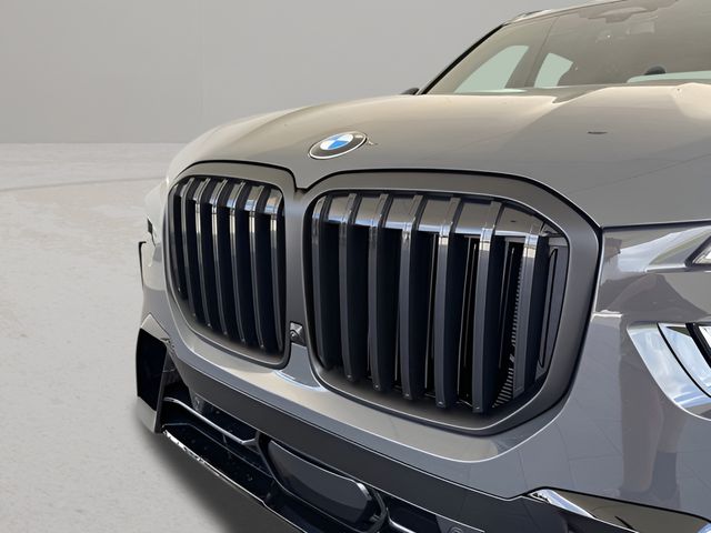 2026 BMW X7 40i - Photo 10