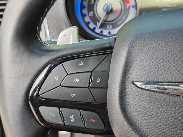 Used 2018 Black Chrysler S image 28