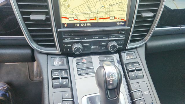 2016 Porsche Panamera