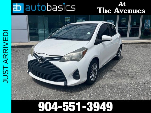 Super White 2017 Toyota Yaris Hatchback Front-Wheel Drive 4-Speed Automatic Overdrive