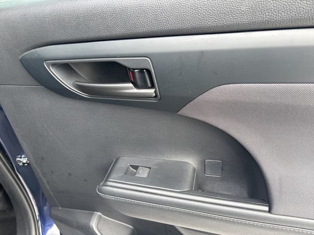 used 2021 Toyota Highlander car, priced at $29,979