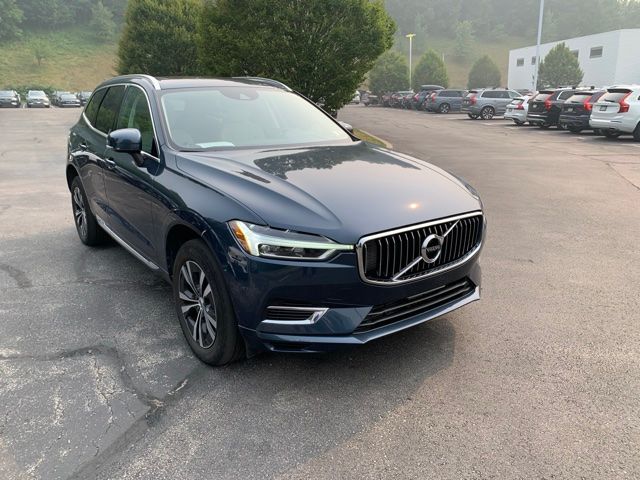 Used 2021 Blue Volvo T8 Inscription Expression image 3