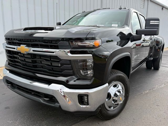 new 2026 Chevrolet Silverado 3500HD car, priced at $76,420