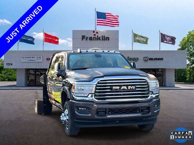 Diamond Black 2024 RAM 3500 Pickup Truck Four-Wheel Drive 6-Speed Automatic