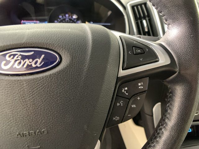 2018 Ford Edge Titanium 17