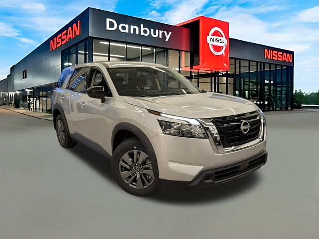2025 Nissan Pathfinder S 4WD