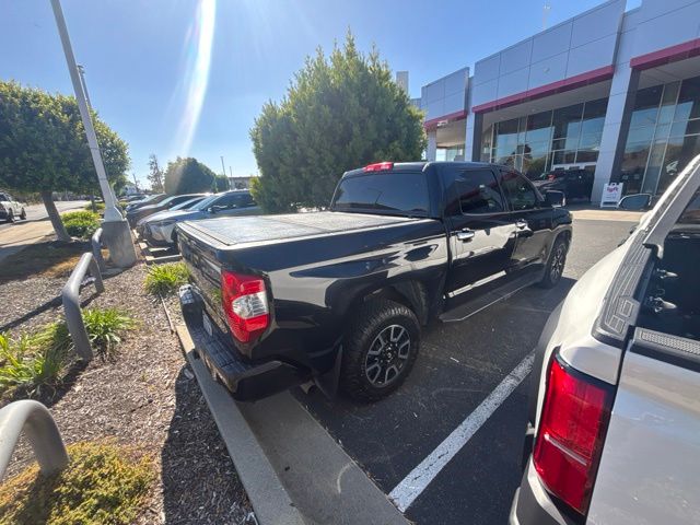 Midnight Black Metallic 2018 Toyota Tundra Pickup Truck Four-Wheel Drive 6-Speed Automatic Overdrive