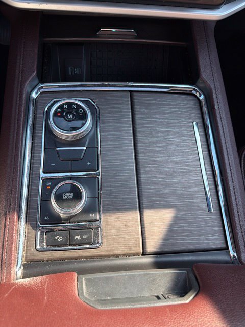 Used 2024 Silver Ford Limited image 17