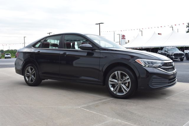 Used 2024 Volkswagen Jetta Sedan