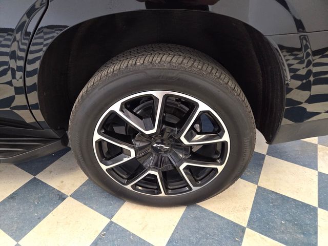 Used 2025 Black Chevrolet RST image 5