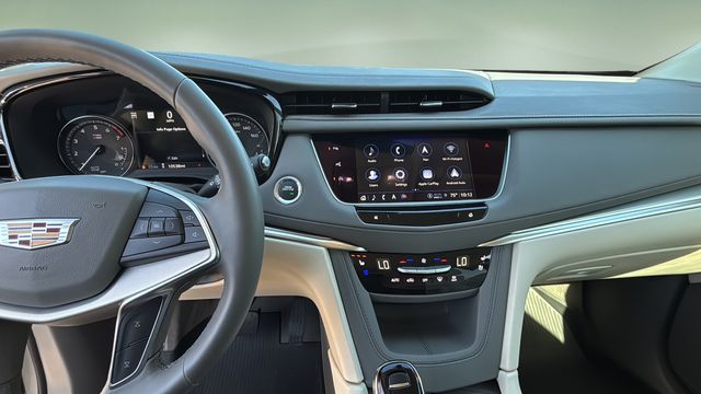 Used 2026 Silver Cadillac Premium Luxury image 11