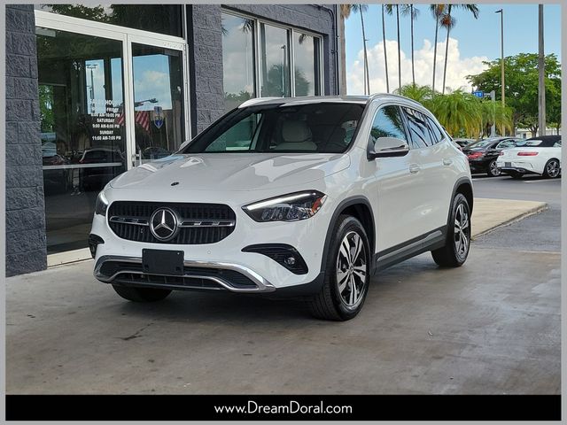 White 2025 Mercedes-Benz GLA SUV / Crossover Front-Wheel Drive 8-Speed Dual Clutch