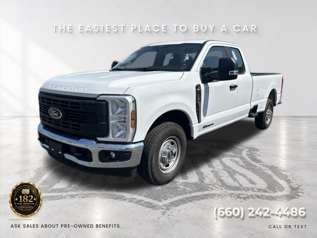  2025 Ford F-350 Super Duty XL SuperCab LB RWD   