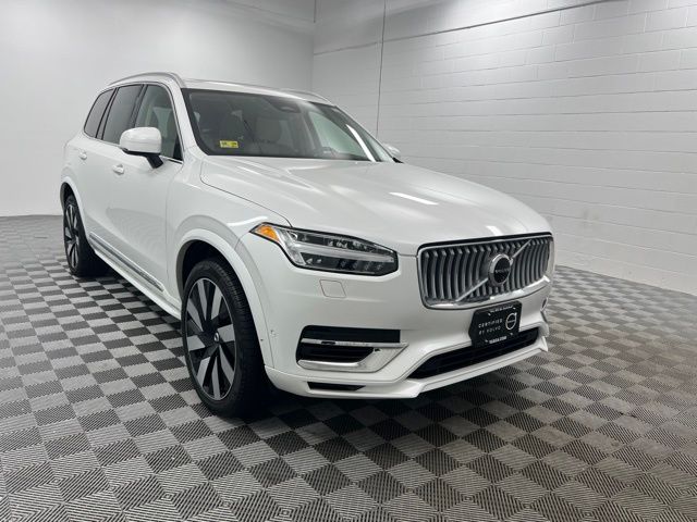  2024 Volvo XC90 Recharge T8 Plus Bright Theme 7-Passenger eAWD   