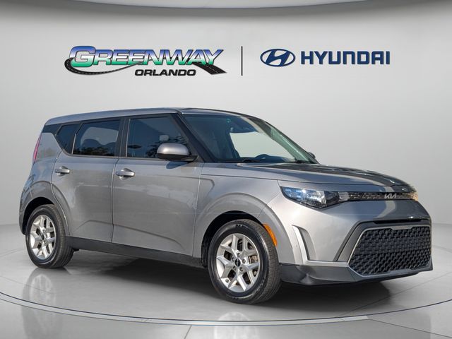 Steel Gray 2023 Kia Soul SUV / Crossover Front-Wheel Drive Continuously Variable Transmission