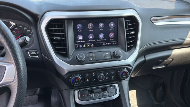 Used 2023 Silver GMC SLE image 24
