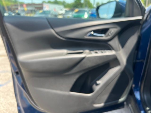 2022 Chevrolet Equinox LT - Blue exterior view 15