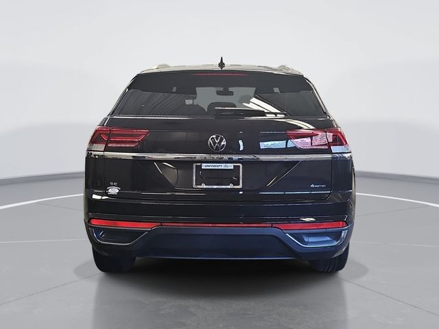 Used 2023 Black Volkswagen 2.0T SE image 4