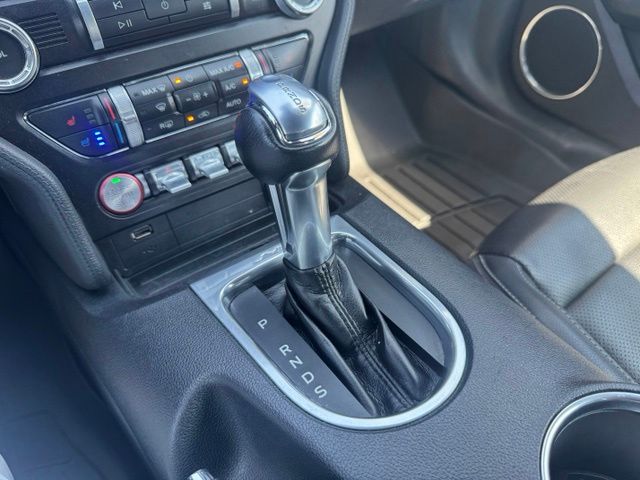 Used 2022 Red Ford EcoBoost Premium image 26