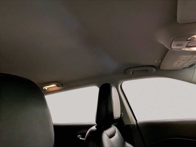 2018 Jeep Compass Latitude White at Auto Express Mitsubishi