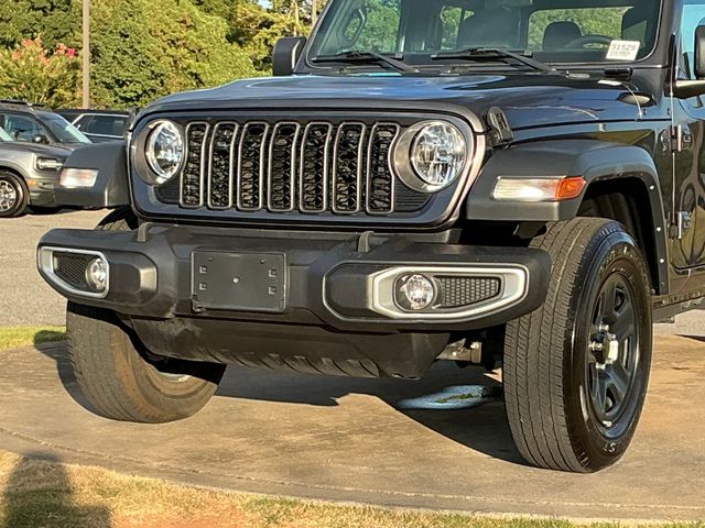 Used 2024 Jeep Gladiator Truck