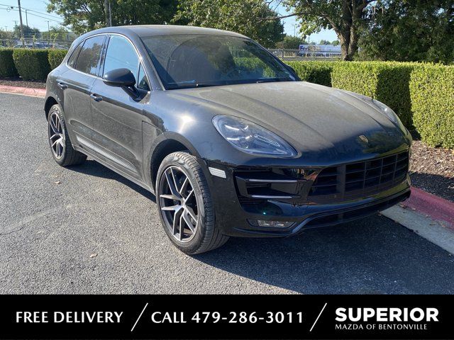 2025 Porsche Macan AWD