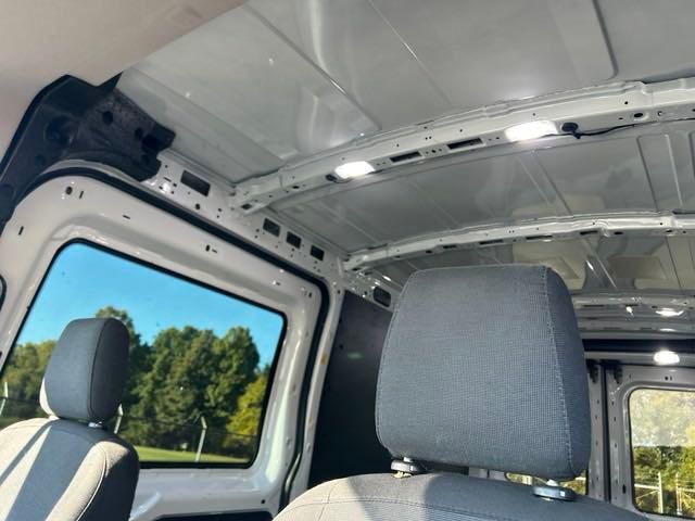 2019 Ford Transit-250 Base 21