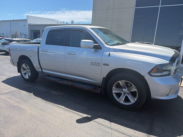 2015 RAM 1500 Sport 4x4 Crew Cab's photo