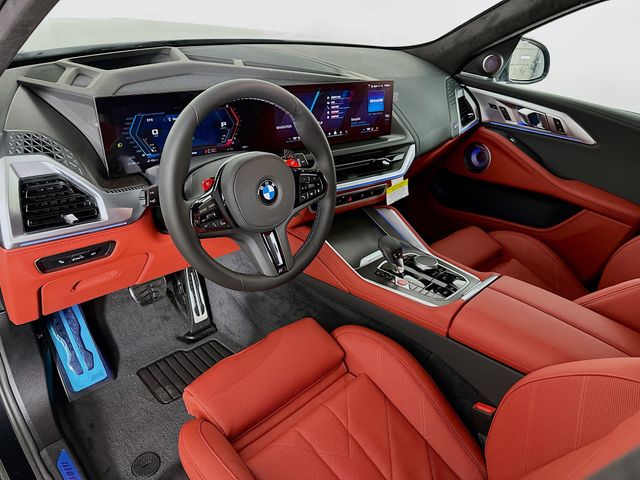 2025 BMW XM Base 9