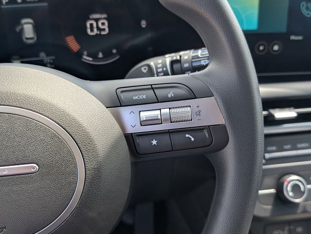 2026 Hyundai Tucson SE Silver at DeMontrond Gulf Freeway