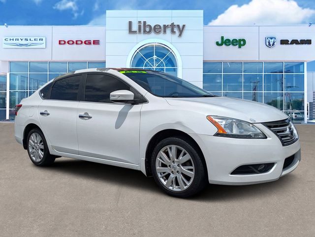 Aspen White 2015 Nissan Sentra Sedan Front-Wheel Drive Continuously Variable Transmission