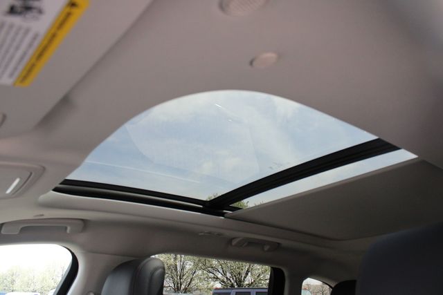 New 2026 Black Lincoln Premiere image 5