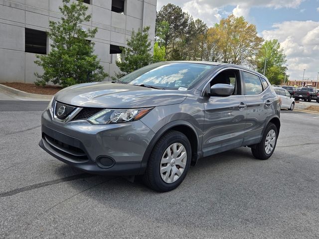 Used 2019 Gray Nissan S image 3