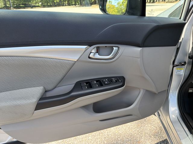 Used 2013  Honda EX image 13