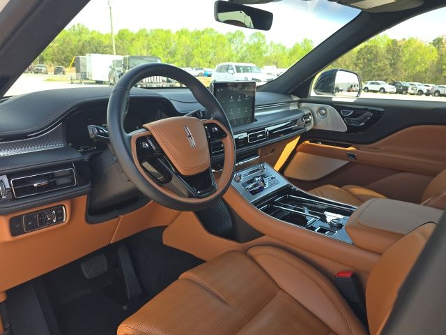 2023 LINCOLN Aviator Black Label:168952A