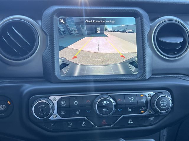 Used 2022 Black Jeep Willys image 18