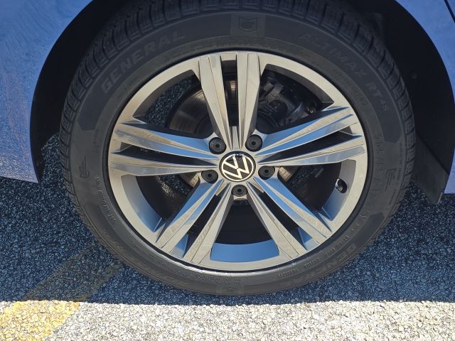 2023 Volkswagen Jetta 1.5T SE:44337B