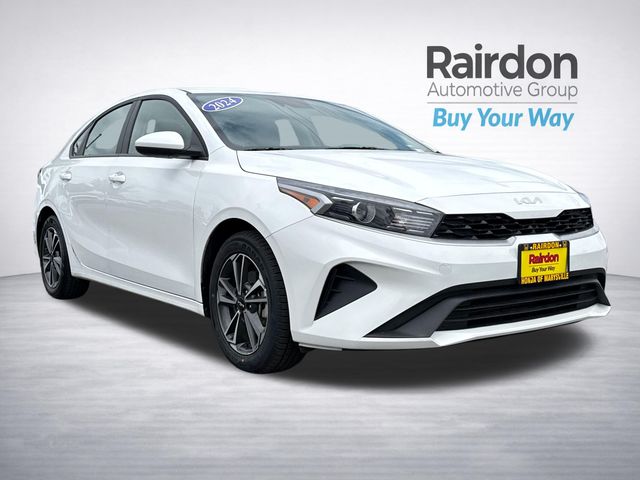 2024 Kia Forte LXS FWD
