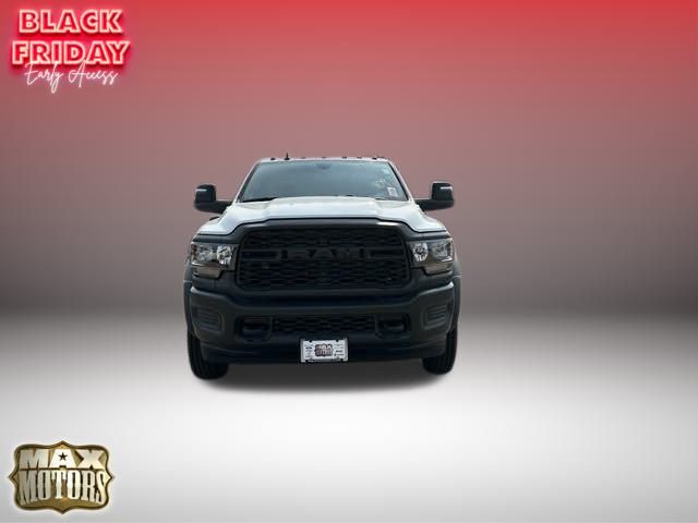 2024 Ram 5500HD Tradesman 2