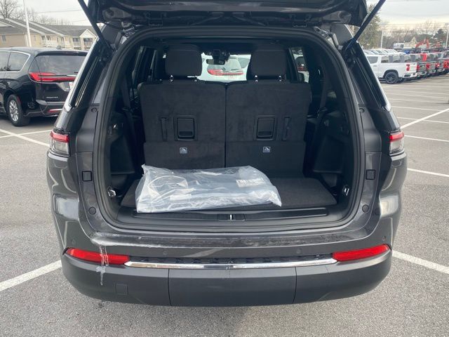 new 2025 Jeep Grand Cherokee L car, priced at $37,044