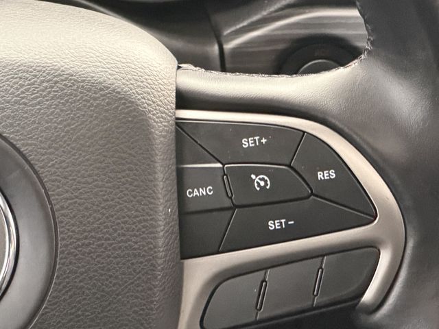 2021 Jeep Grand Cherokee Limited Gray at Cook Ford