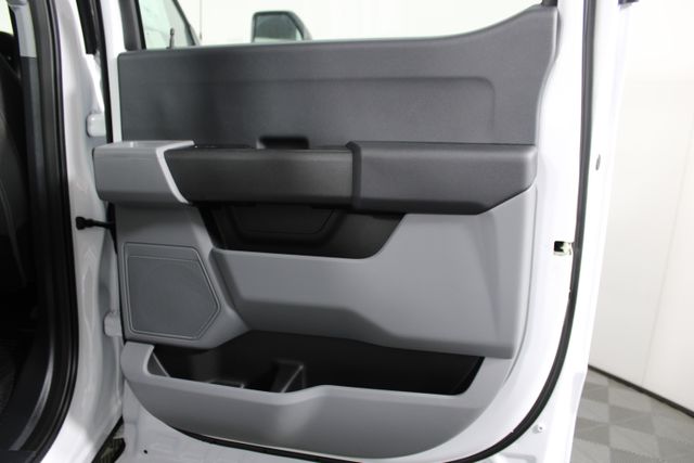 2025 Ford F-350SD XL photo