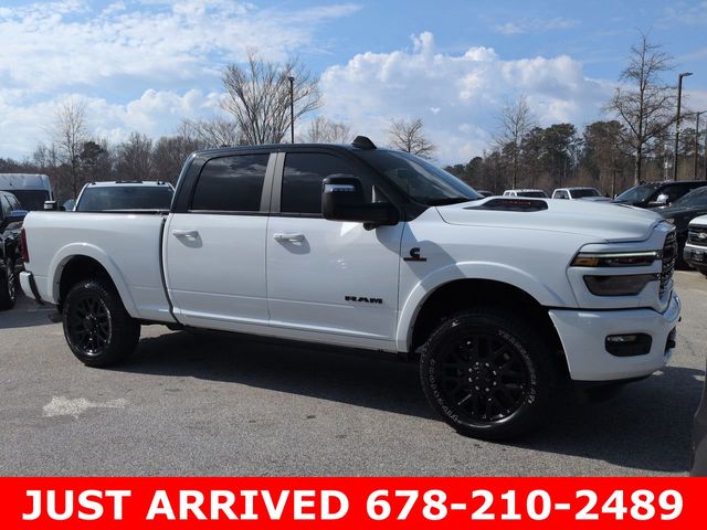 2025 RAM 2500 Limited Crew Cab 4WD