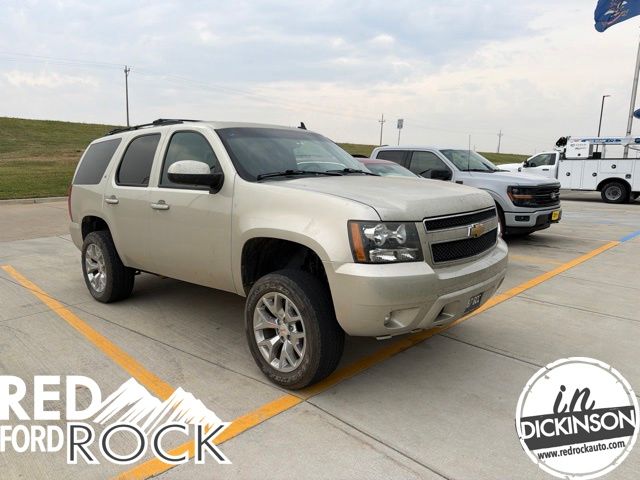 Champagne Silver Metallic 2013 Chevrolet Tahoe SUV / Crossover 4X2 6-Speed Automatic Overdrive
