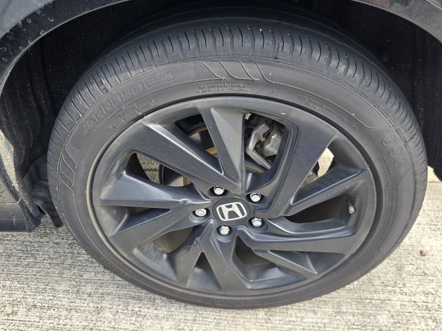 2022 Honda HR-V - $18,543