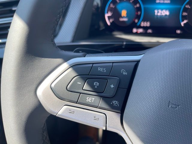 2026 Volkswagen Atlas Cross Sport SEL Premium R-LINE - Photo 24